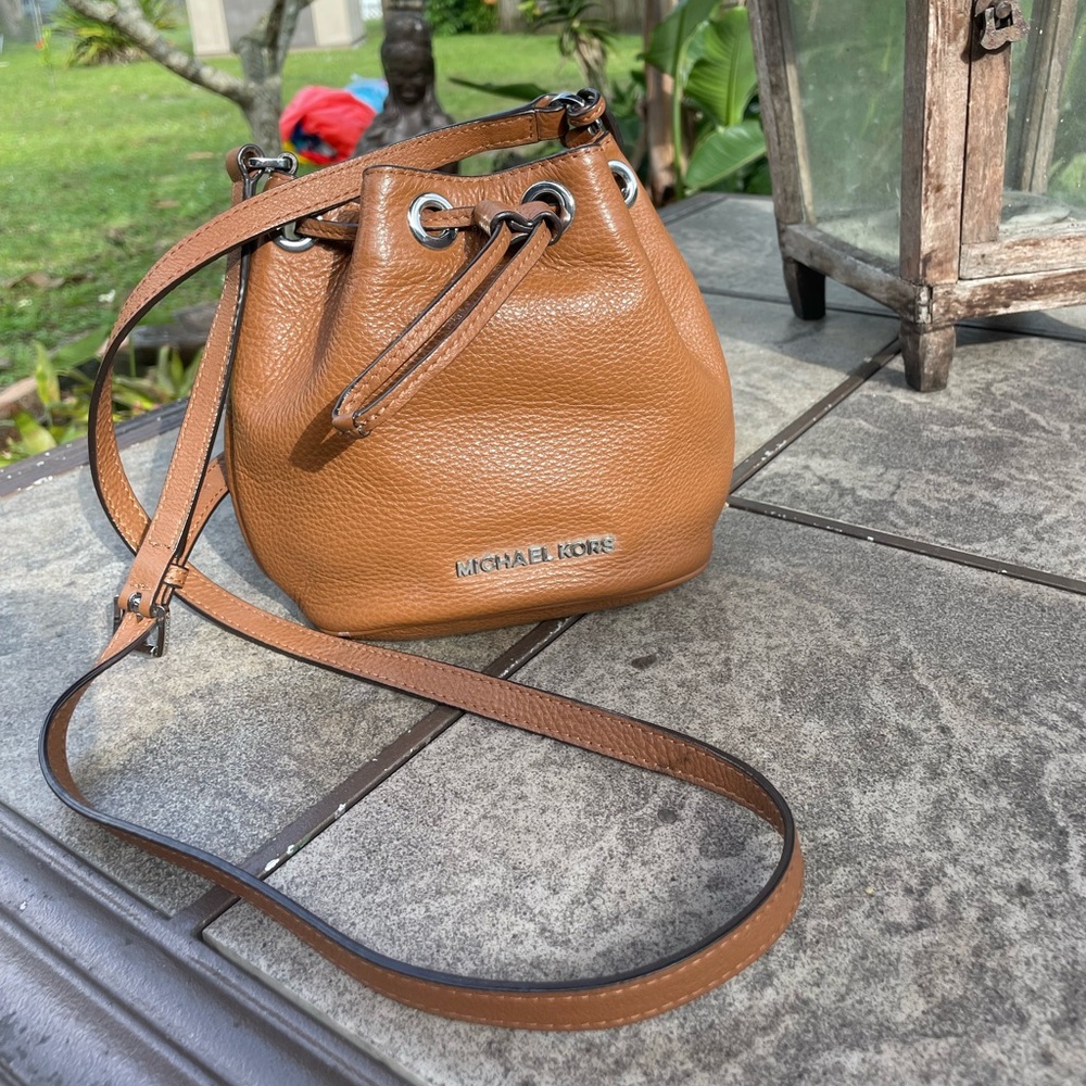 Michael Kors small Bucket Crossbody Bag